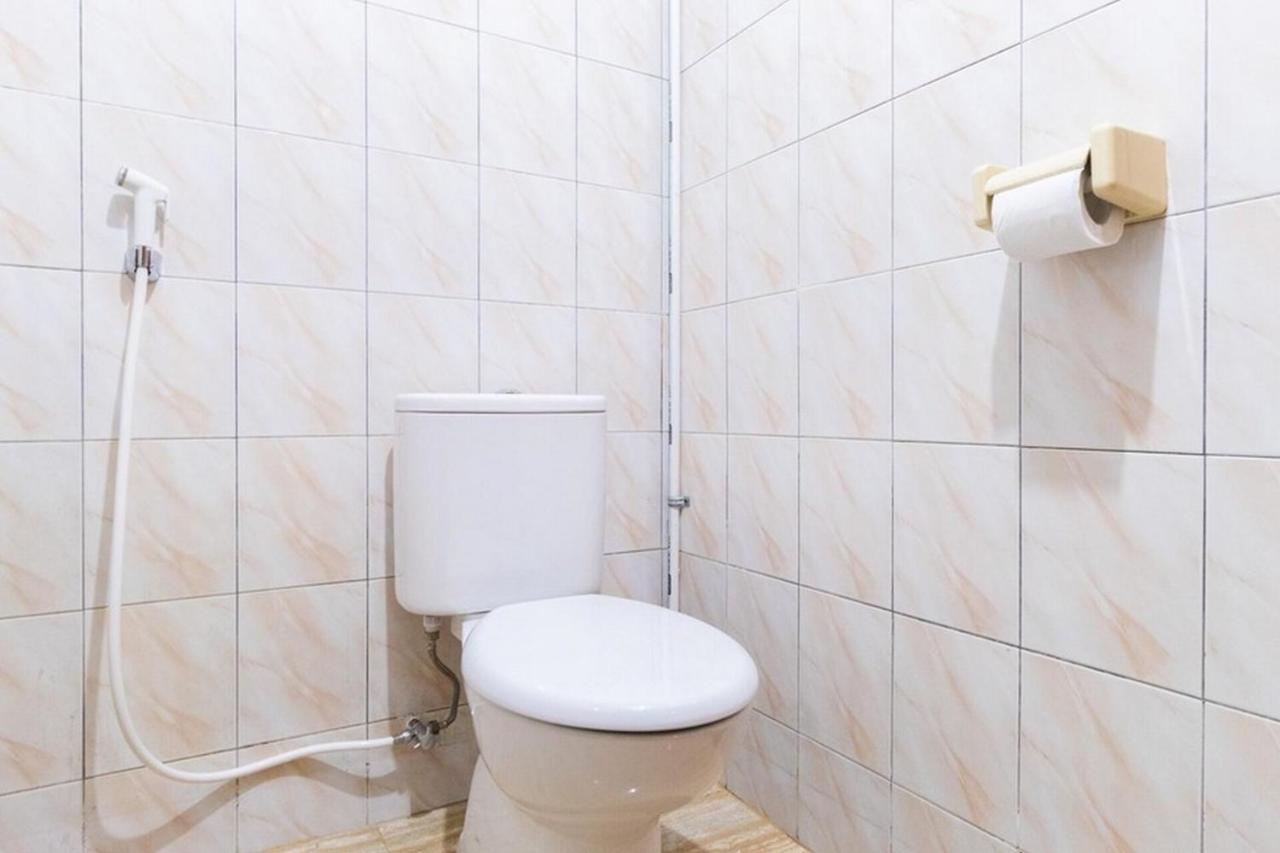 Reddoorz Plus @ Jalan Gatot Subroto Medan Sunggal Eksteriør billede